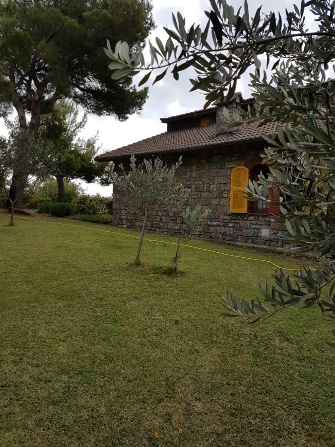 Villa Fior Di Lavanda Cisano sul Neva 外观 照片